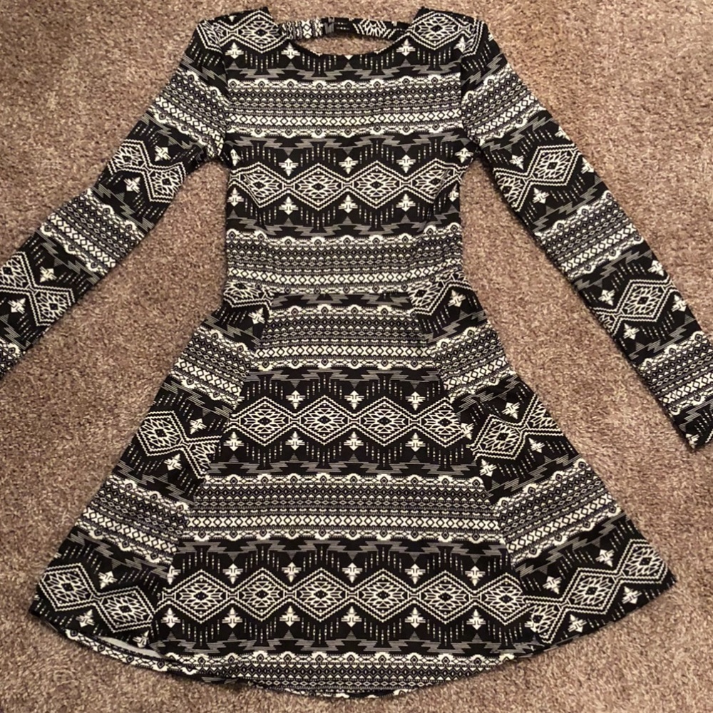 Cute&comfy Aztec dress
